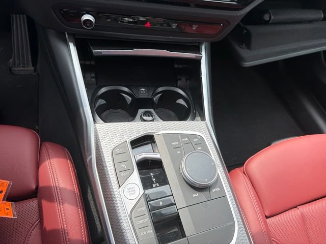 Certified 2025 BMW 330i xDrive Sedan AWD/4WD image 14