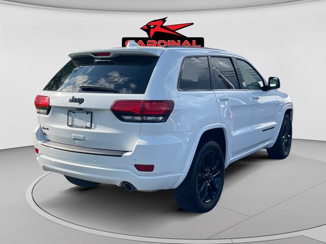Used 2020 Jeep Grand Cherokee Altitude AWD/4WD image 3