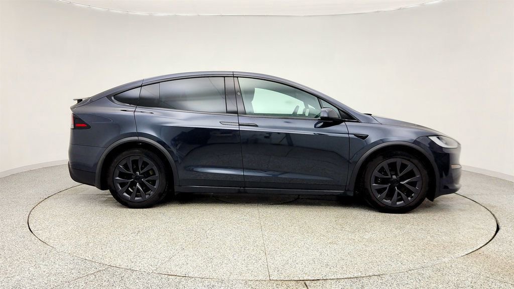 Used 2024 Tesla Model X image 4