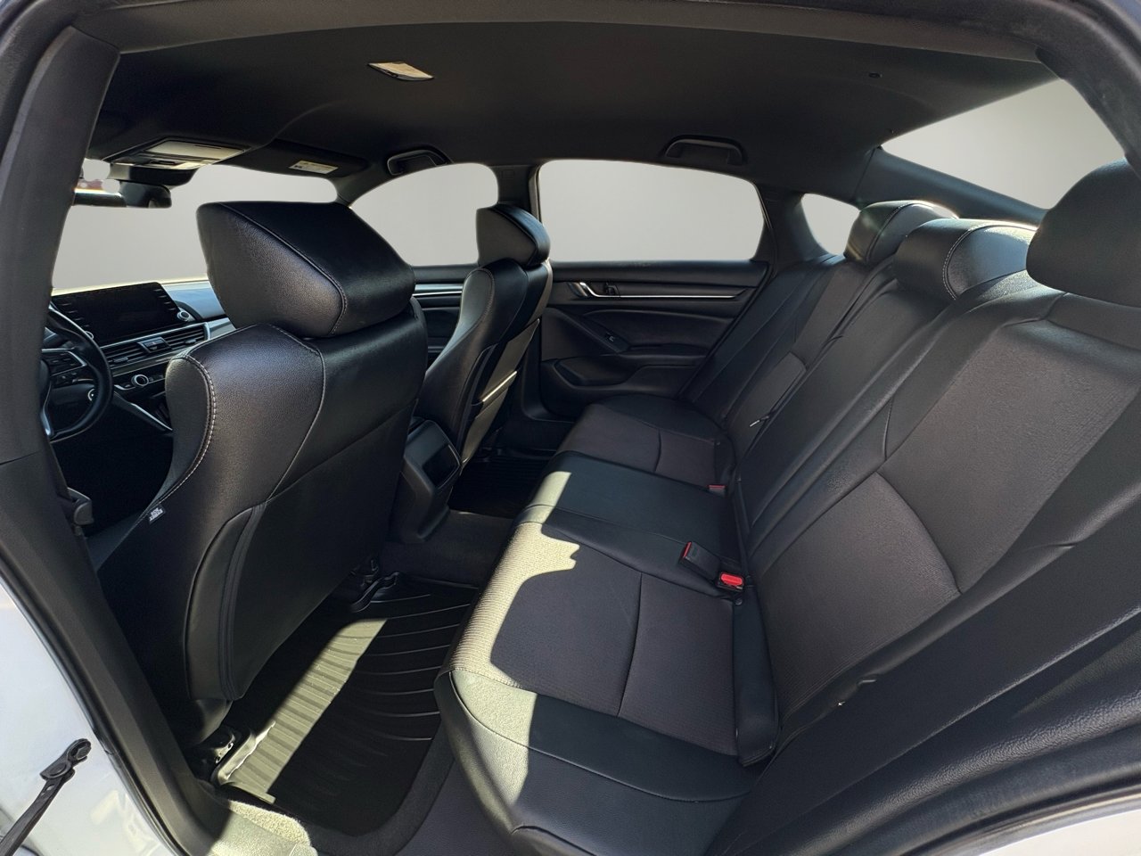 Used 2020 Honda Accord Sport image 23