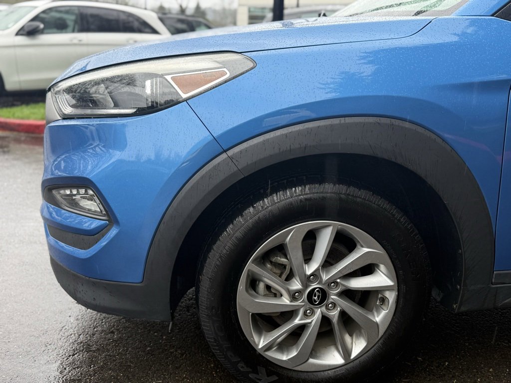 Used 2016 Hyundai Tucson SE w/ Option Group 02 image 6