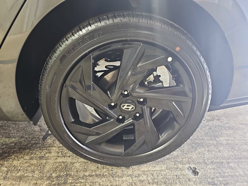 New 2026 Hyundai Elantra SEL Sport Premium FWD image 35