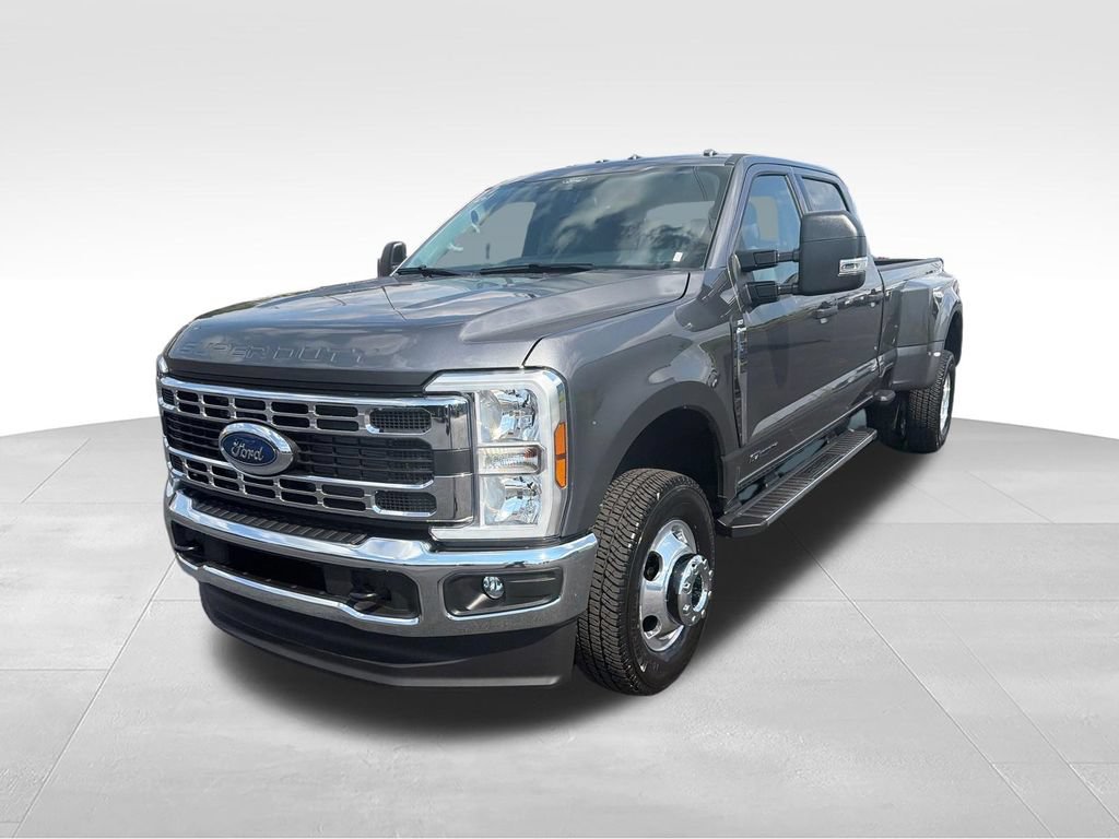 New 2026 Ford F350 XLT w/ FX4 Off-Road Package AWD/4WD image 18