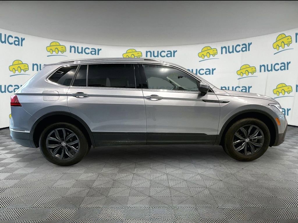 Used 2023 Volkswagen Tiguan SE w/ Panoramic Sunroof Package AWD/4WD image 8