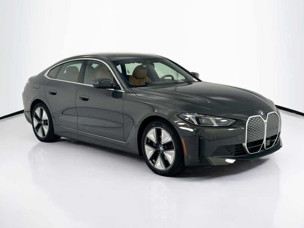 New 2026 BMW i4 eDrive40 w/ Premium Package RWD image 3