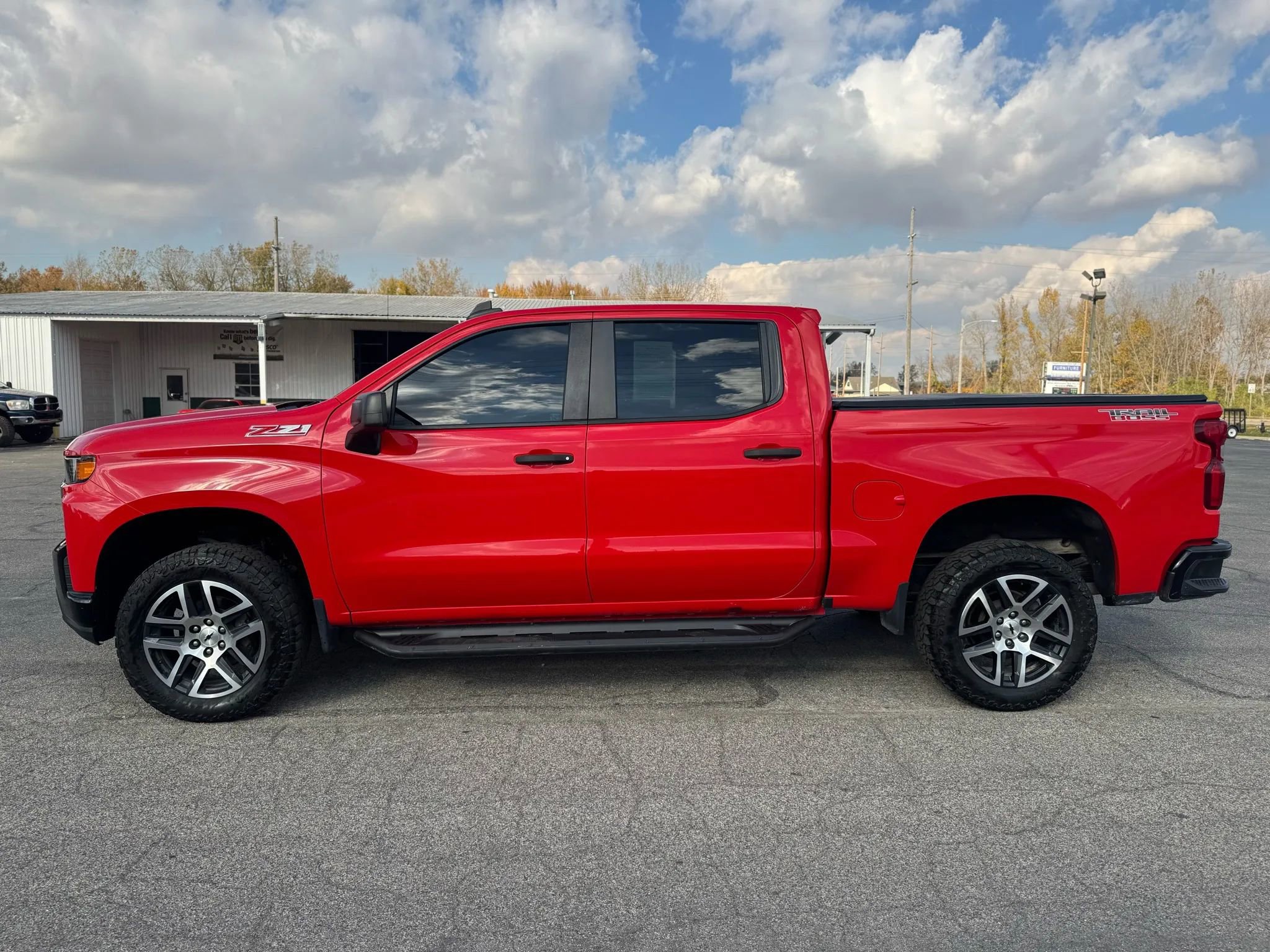 Used 2020 Chevrolet Silverado 1500 Custom Trail Boss w/ Custom Convenience Package image 8