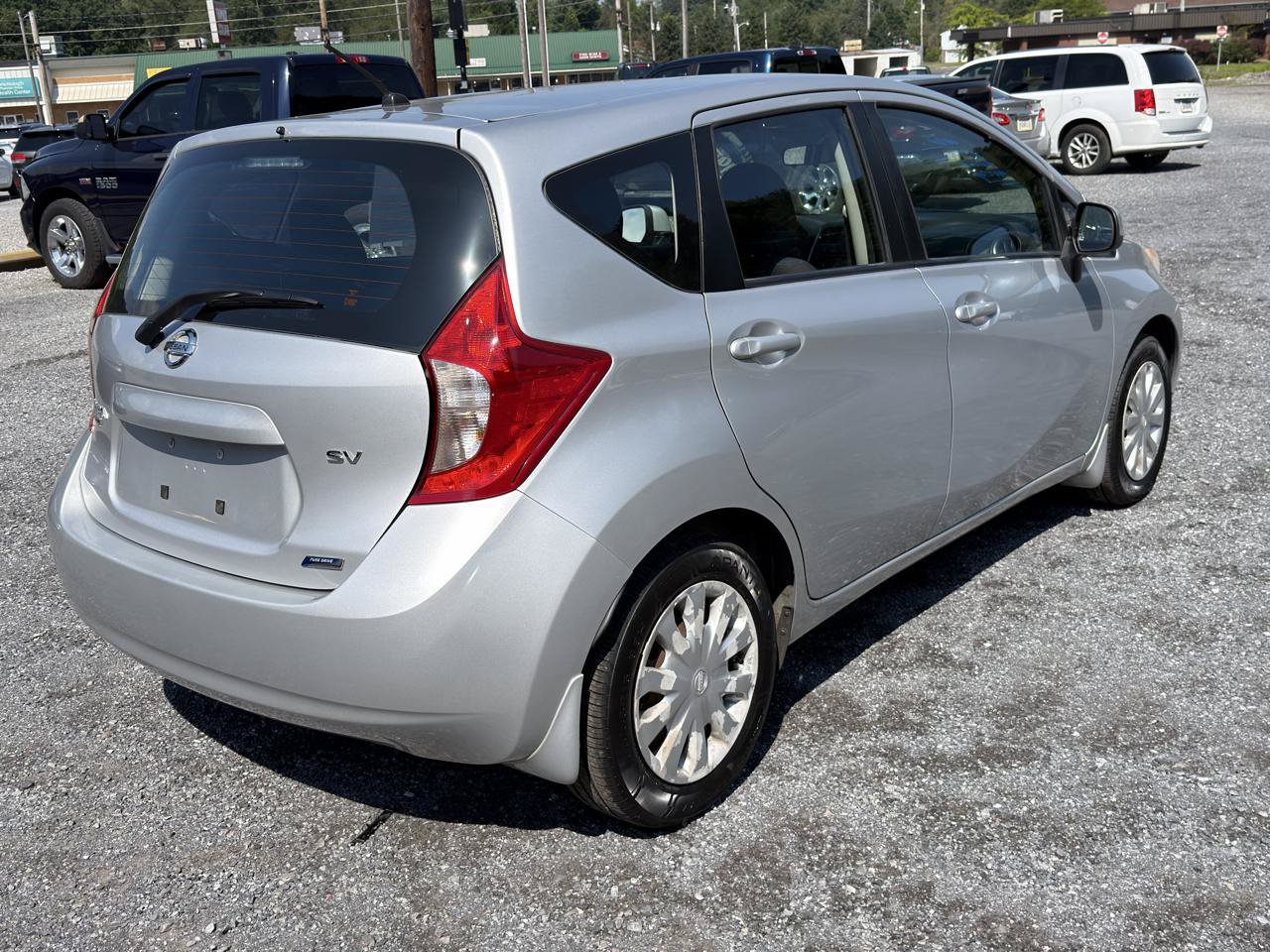 Used 2014 Nissan Versa Note SV FWD image 7