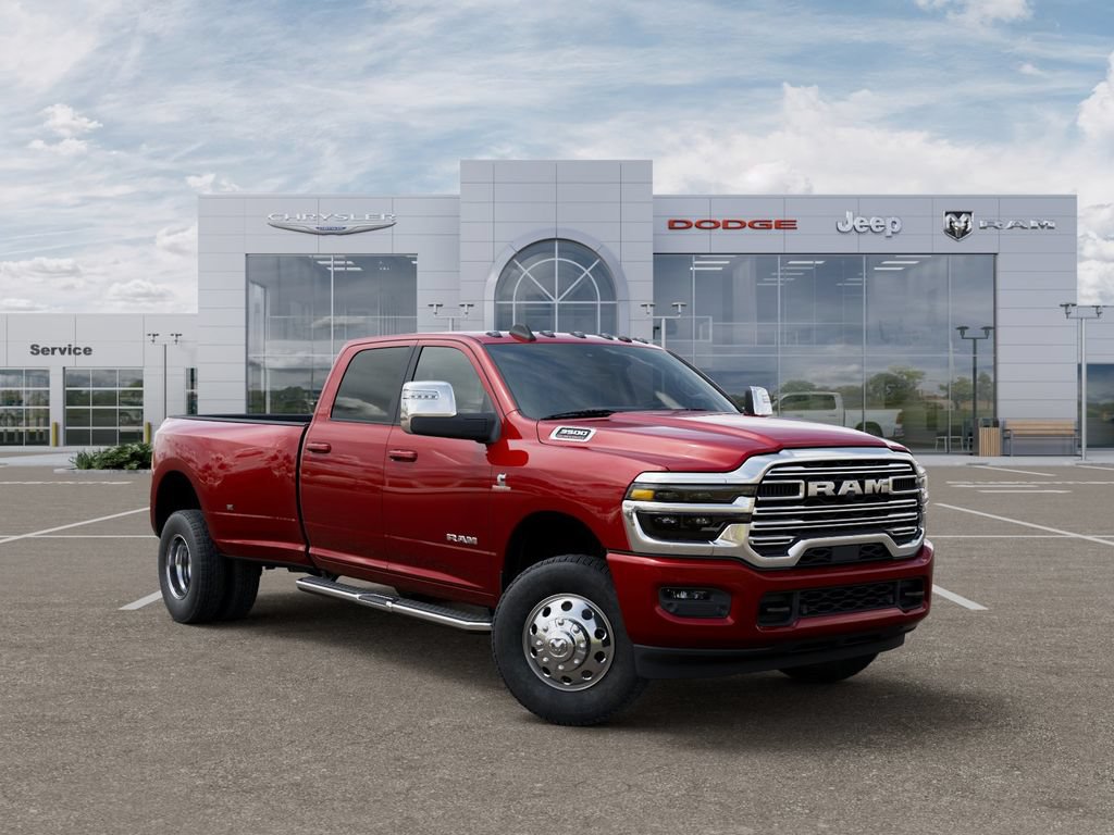 New 2026 RAM 3500 Laramie AWD/4WD image 5