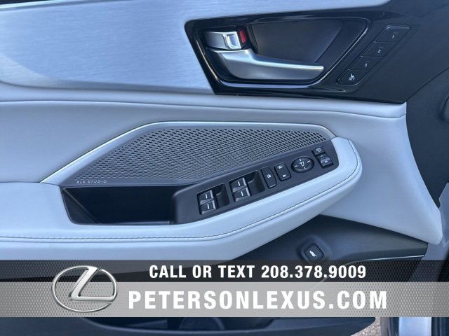 Used 2022 Acura MDX SH-AWD w/ Technology Package image 23