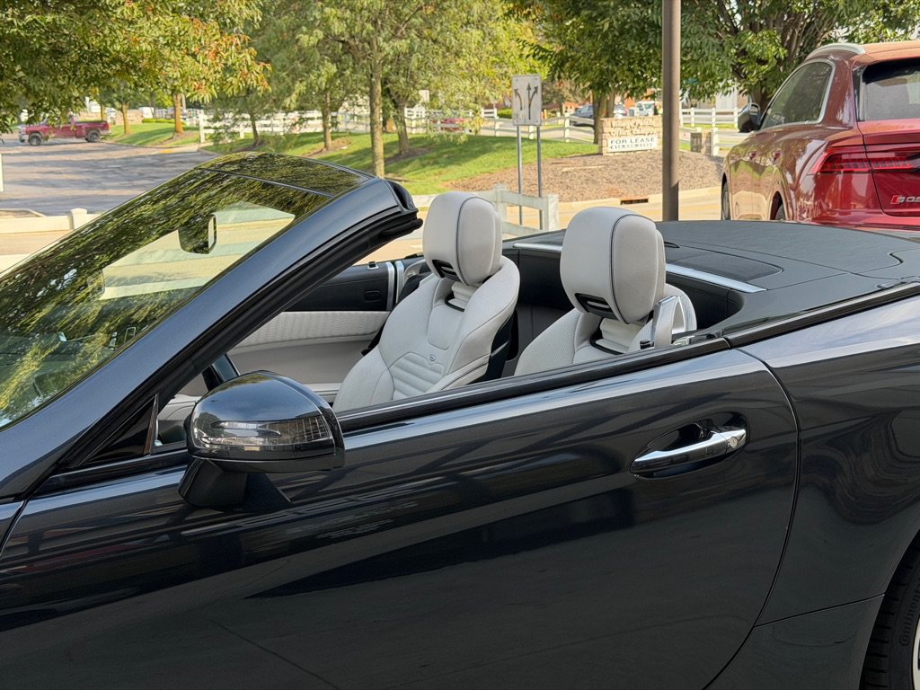 Used 2017 Mercedes-Benz SL 450 w/ Premium I Package image 28