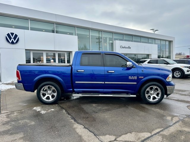 Used 2016 RAM 1500 Laramie w/ Convenience Group image 9