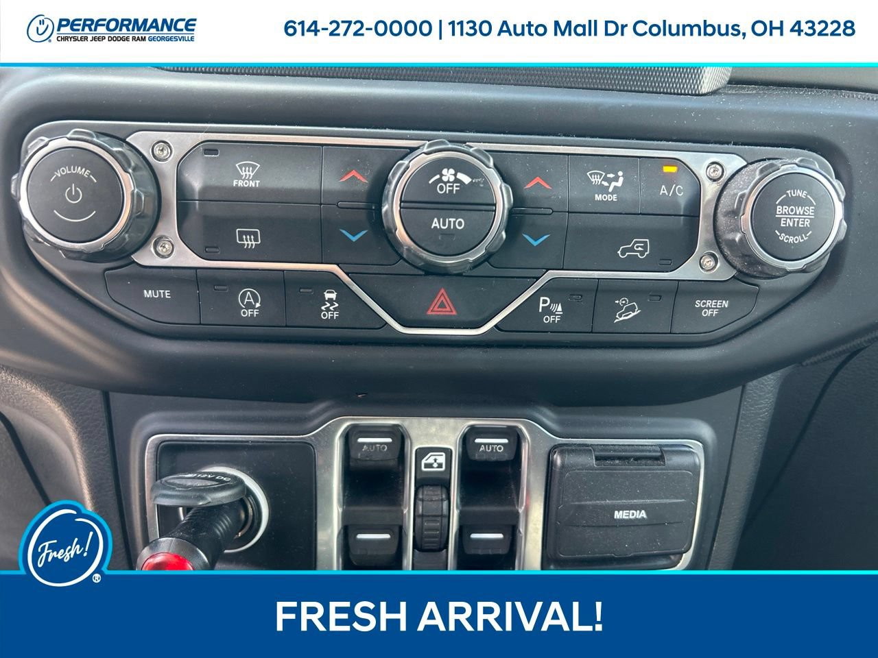 Used 2019 Jeep Wrangler Unlimited Sport S AWD/4WD image 25