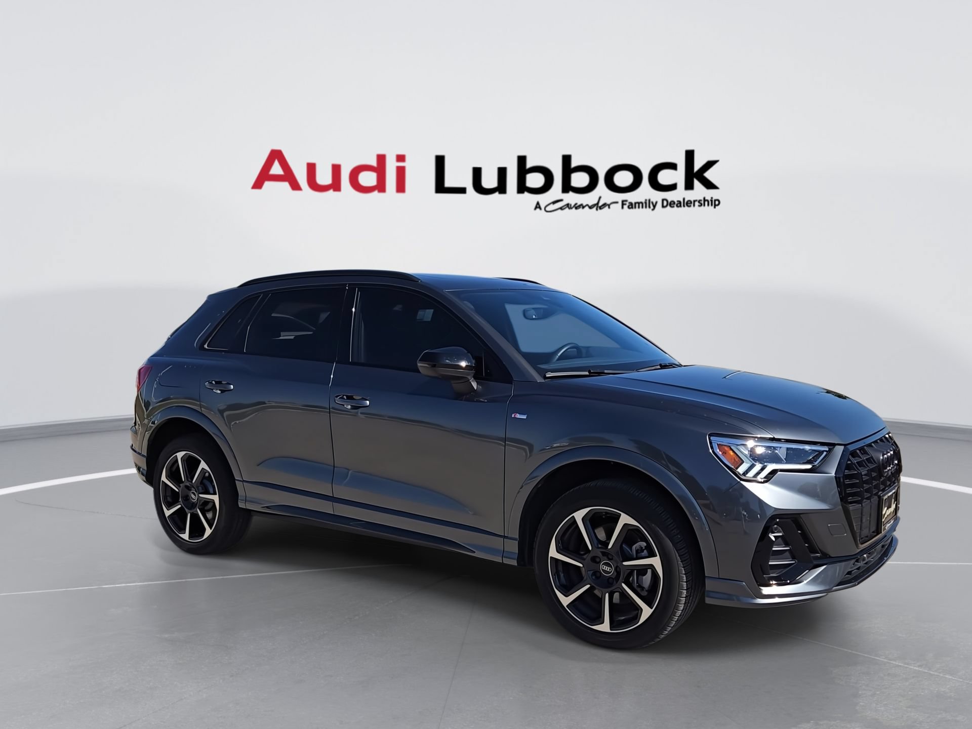 Certified 2025 Audi Q3 2.0T Premium Plus w/ Premium Plus Package AWD/4WD image 9