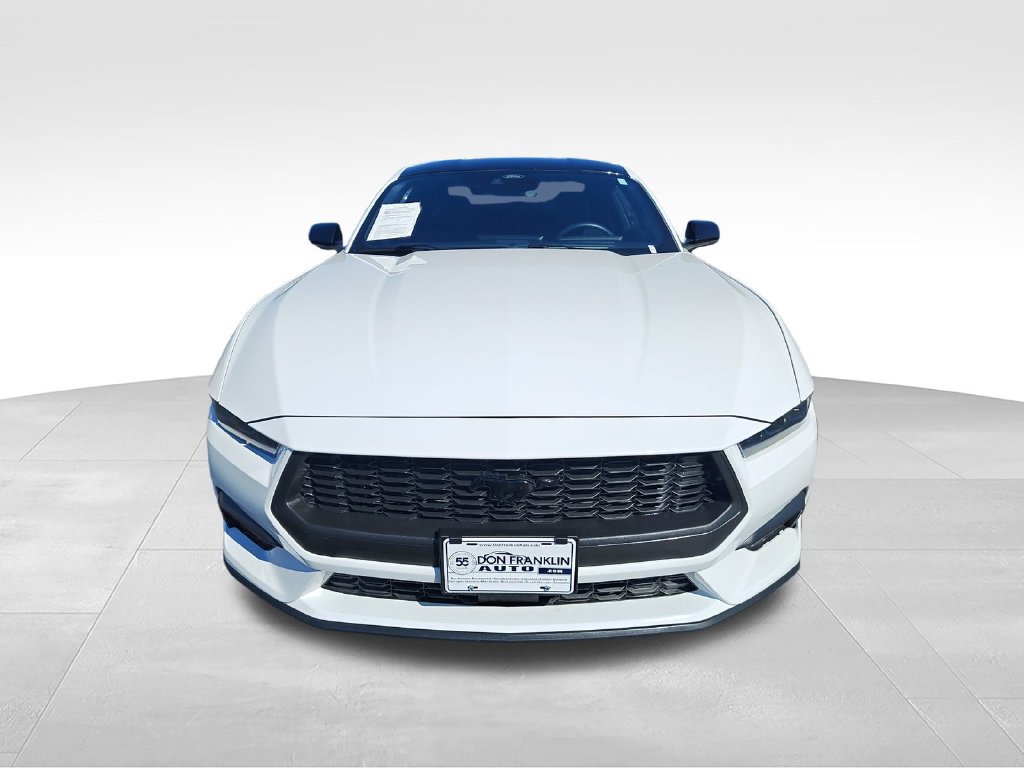 Used 2024 Ford Mustang Coupe RWD image 8