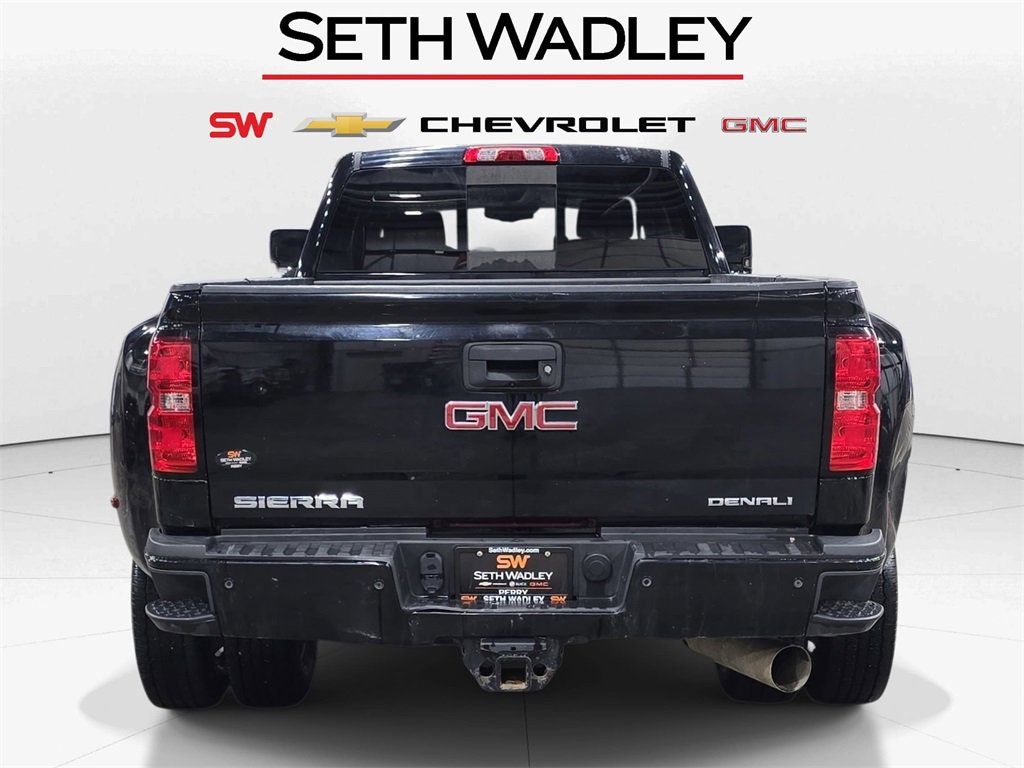Used 2019 GMC Sierra 3500 Denali w/ Duramax Plus Package image 6