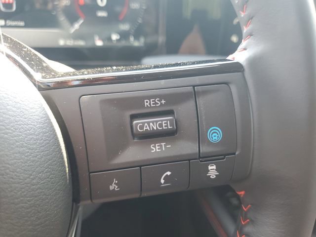 Certified 2025 Nissan Kicks SR FWD image 20