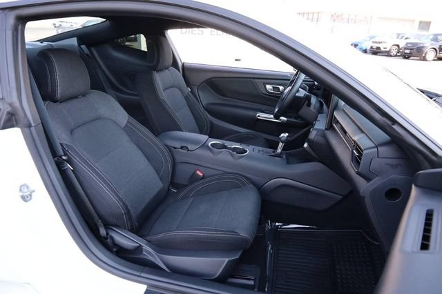 Certified 2025 Ford Mustang Coupe RWD image 22