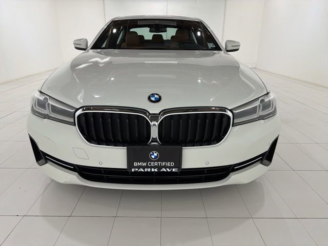 Certified 2023 BMW 530i xDrive w/ Premium Package AWD/4WD image 8