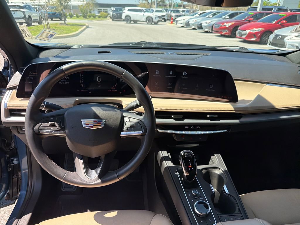 Used 2024 Cadillac XT4 Luxury image 26