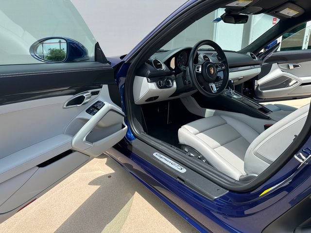 Used 2023 Porsche 718 Cayman GTS RWD image 6