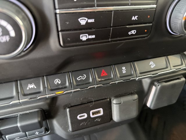 Certified 2025 Chevrolet Silverado 1500 Custom Trail Boss w/ LPO, Dark Essentials Package AWD/4WD image 28