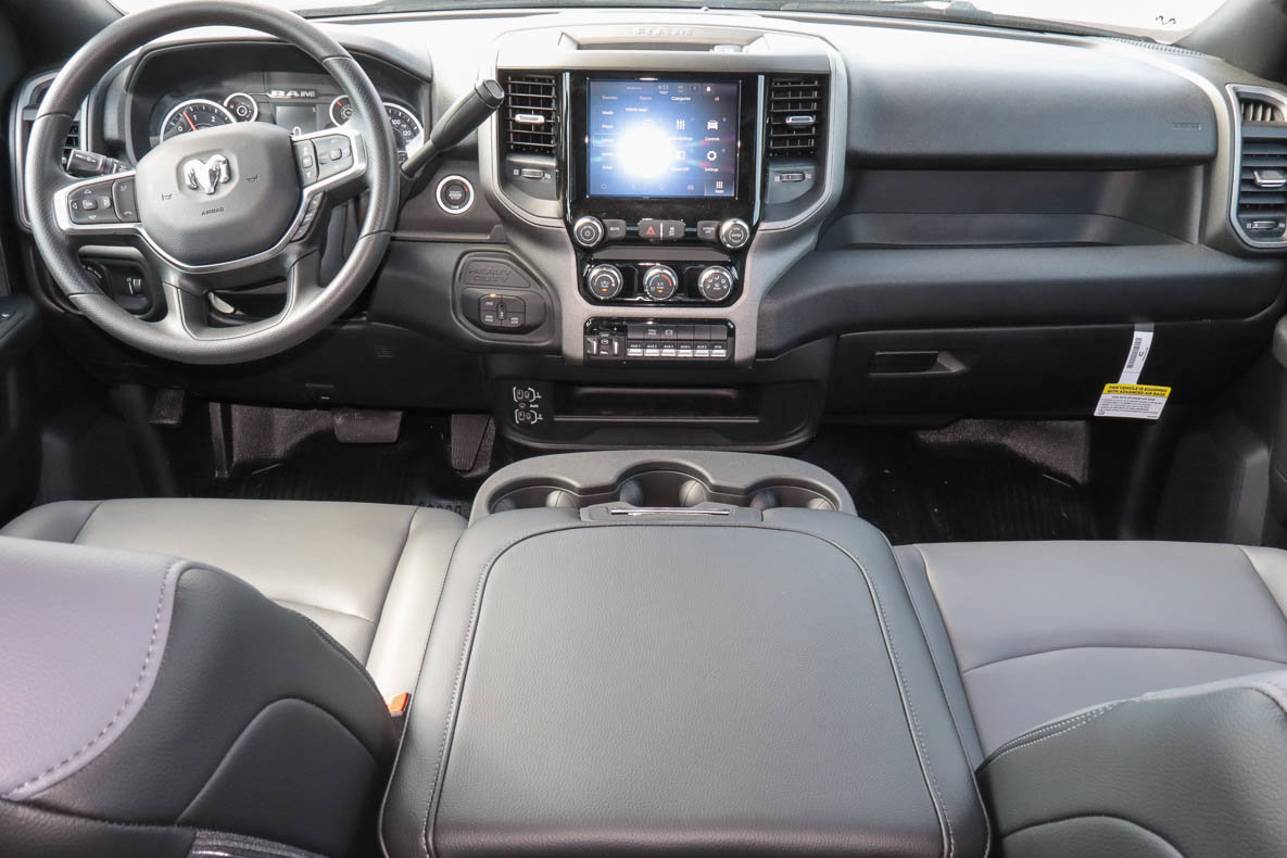 New 2027 RAM 3500 Tradesman AWD/4WD image 16