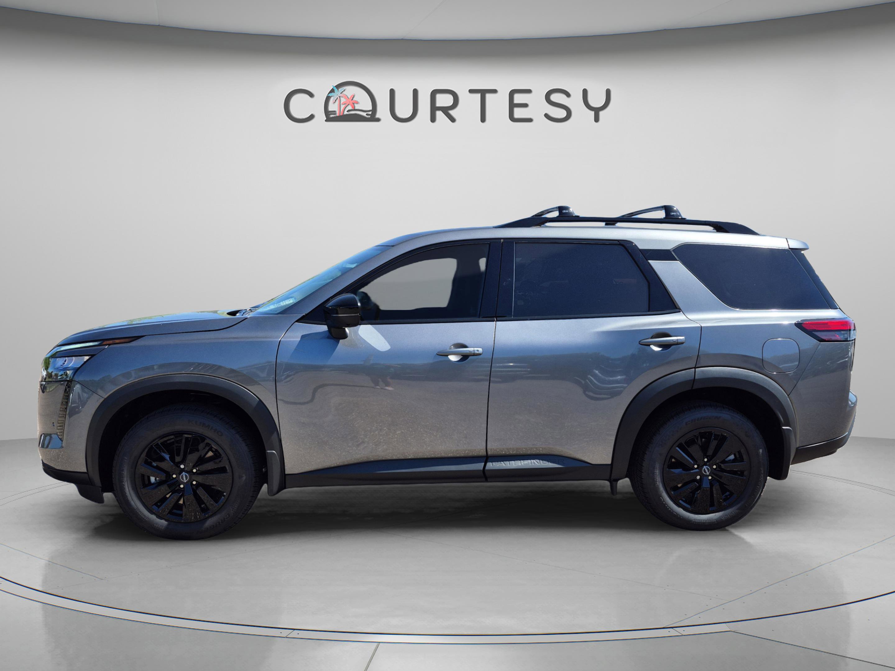 New 2026 Nissan Pathfinder SL FWD image 2