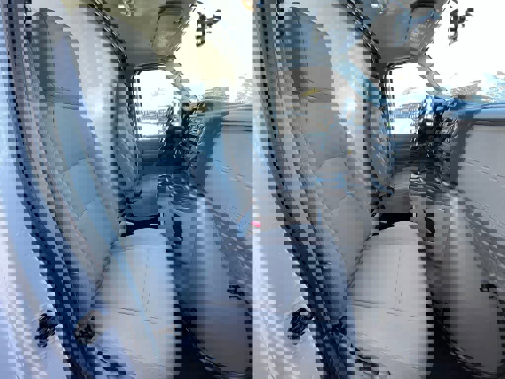 New 2024 Ford E-450 and Econoline 450 Super Duty w/ Power Windows & Locks Group image 26