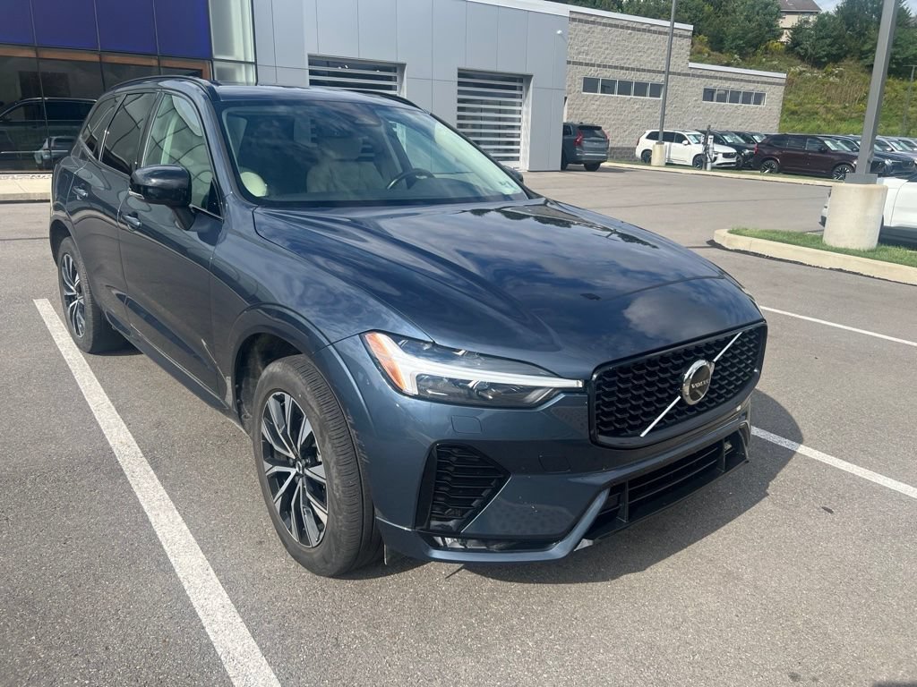Used 2024 Volvo XC60 B5 Core w/ Climate Package AWD/4WD image 5