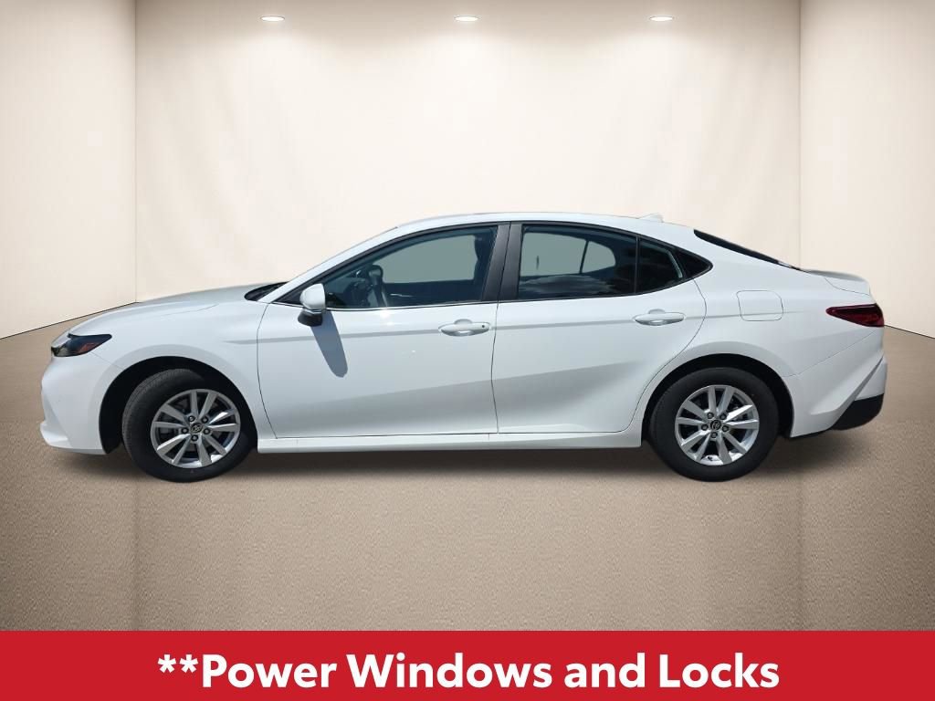 Used 2026 Toyota Camry LE image 12
