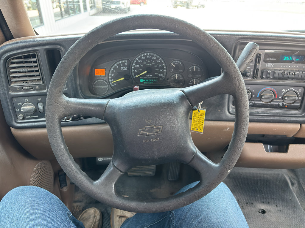 Used 2000 Chevrolet Silverado 1500 4x4 Extended Cab image 11