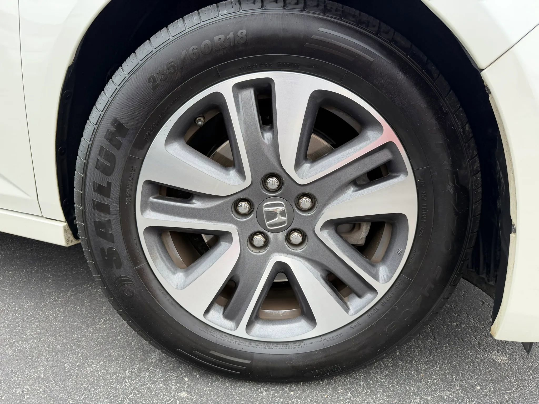 Used 2016 Honda Odyssey Touring image 43