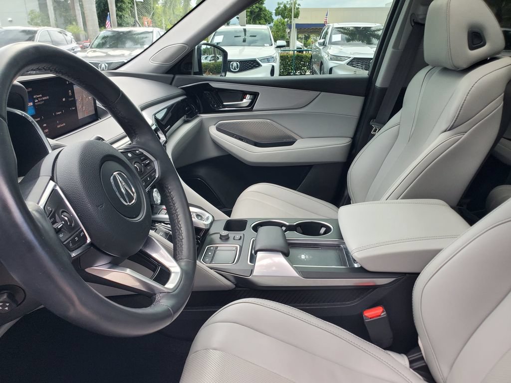 Used 2024 Acura MDX FWD w/ Technology Package image 17