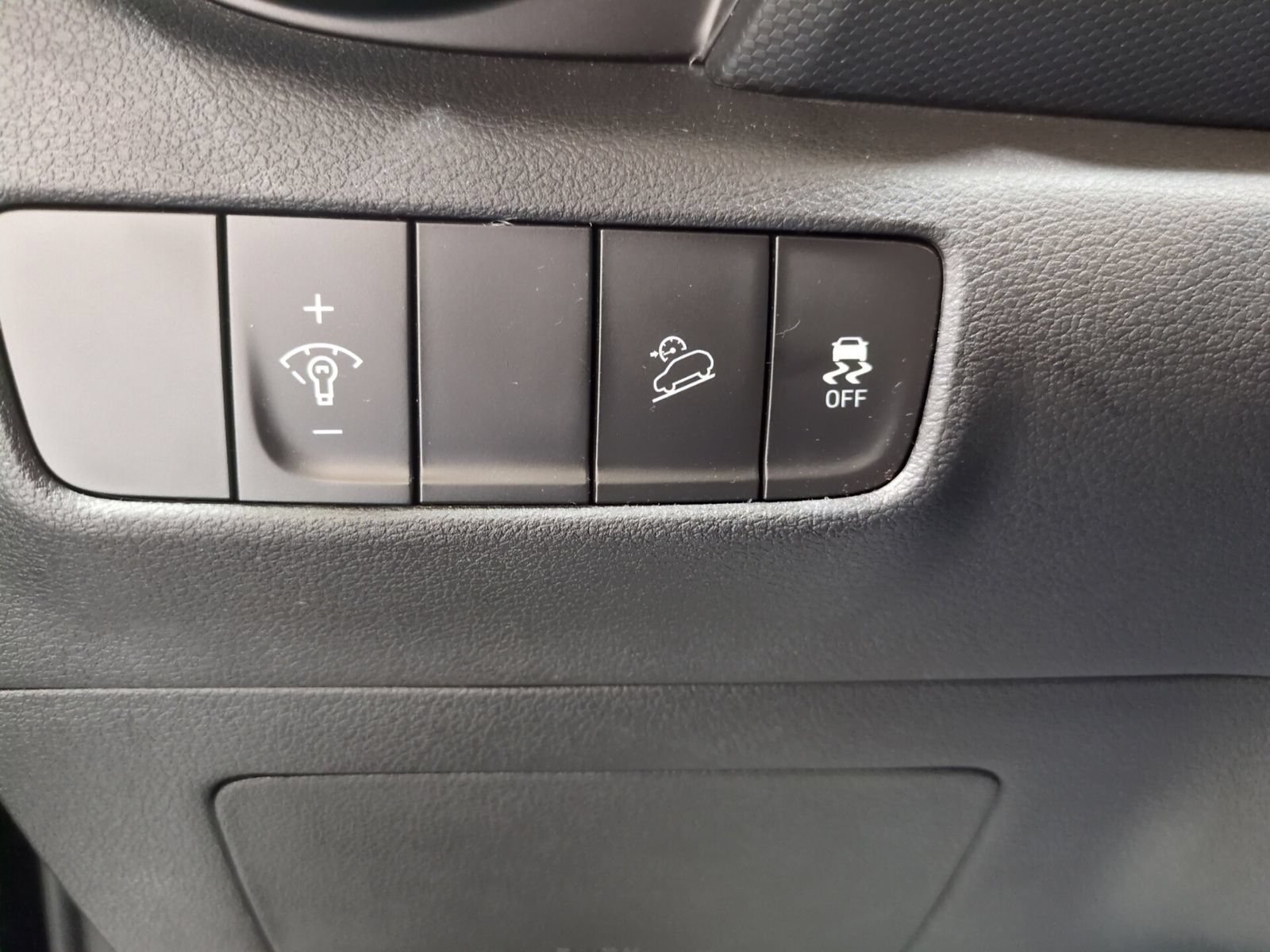 Certified 2022 Hyundai Kona N Line FWD image 19