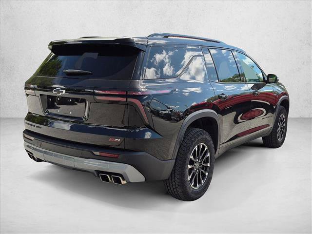 Used 2025 Chevrolet Traverse Z71 w/ Driver Confidence Package AWD/4WD image 5