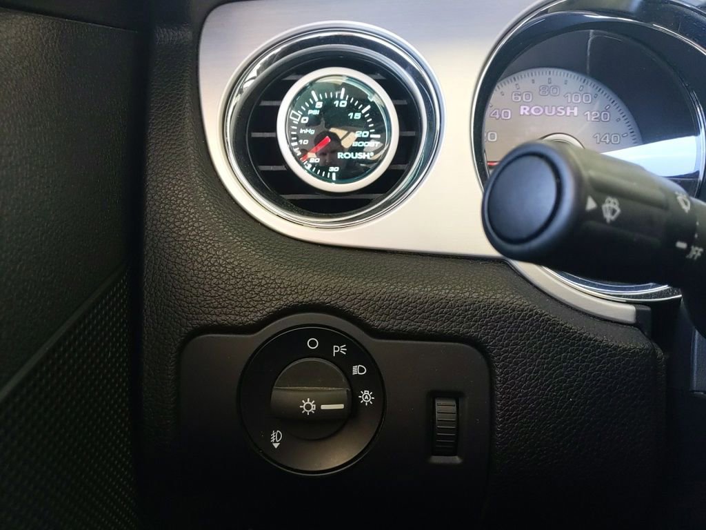 Used 2014 Ford Mustang GT Premium w/ Electronics Package RWD image 23
