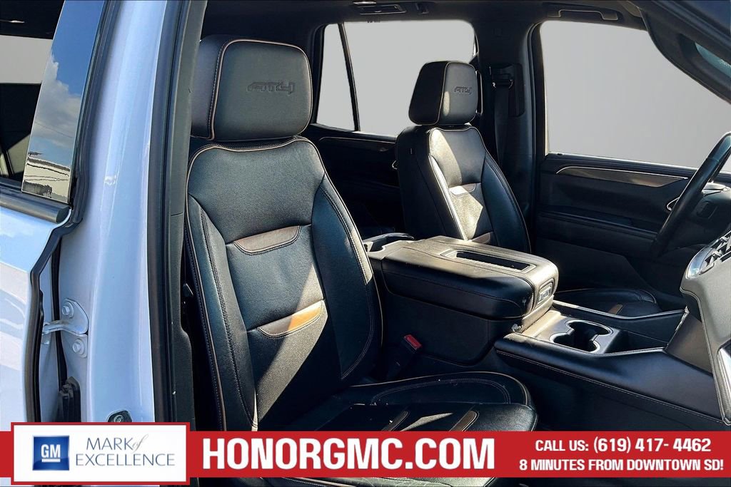 Used 2022 GMC Yukon AT4 image 28