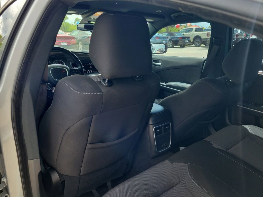 Used 2022 Dodge Charger SXT RWD image 11