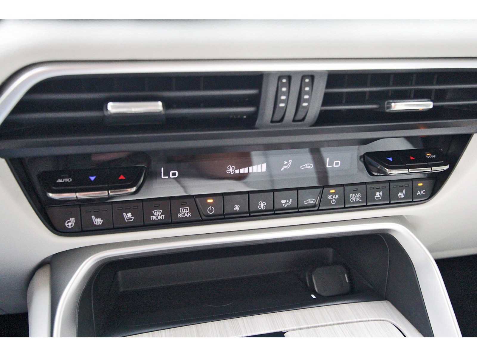Certified 2026 MAZDA CX-90 3.3 Turbo w/ Premium Plus Pkg AWD/4WD image 27