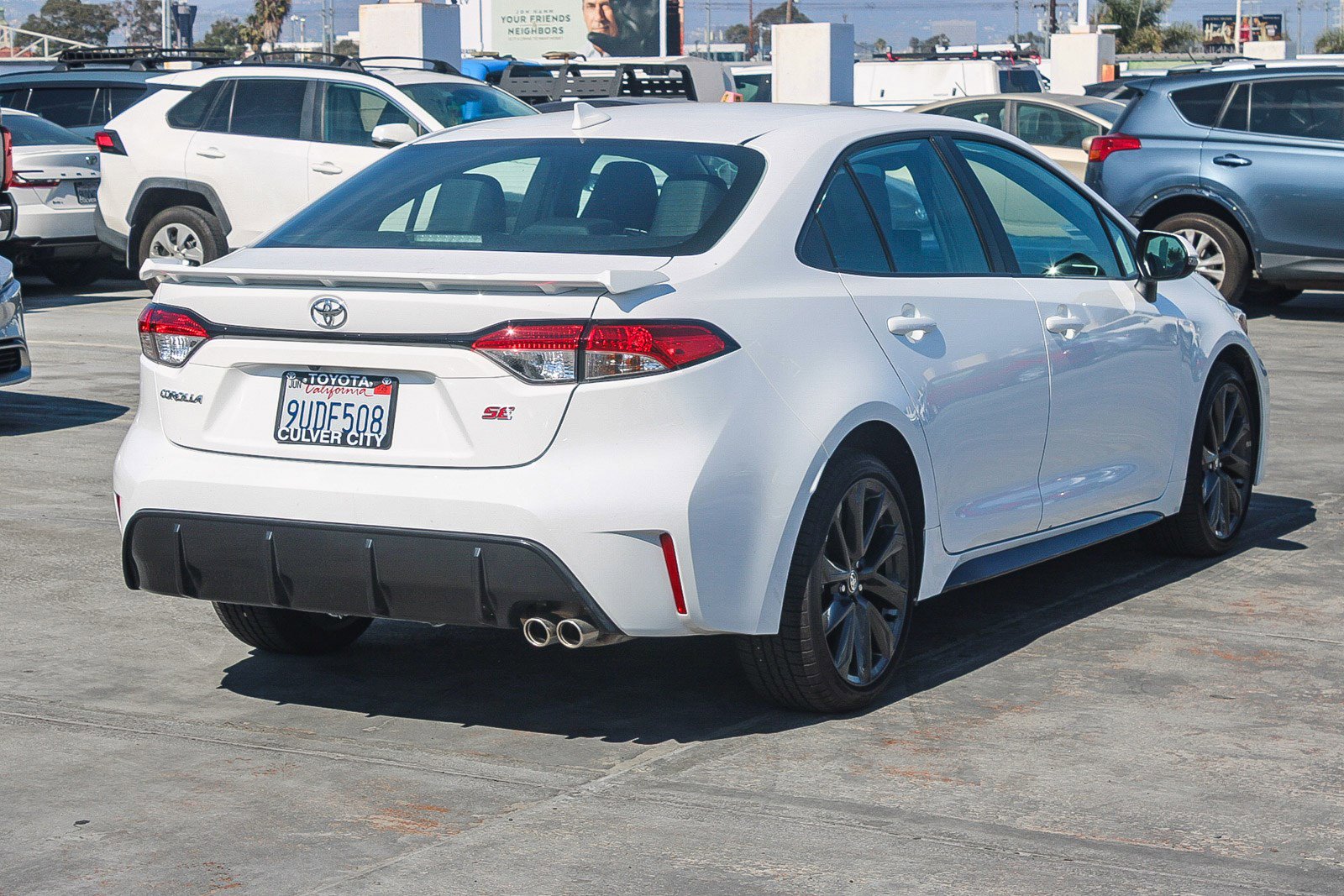 Used 2025 Toyota Corolla SE w/ Convenience Package image 14