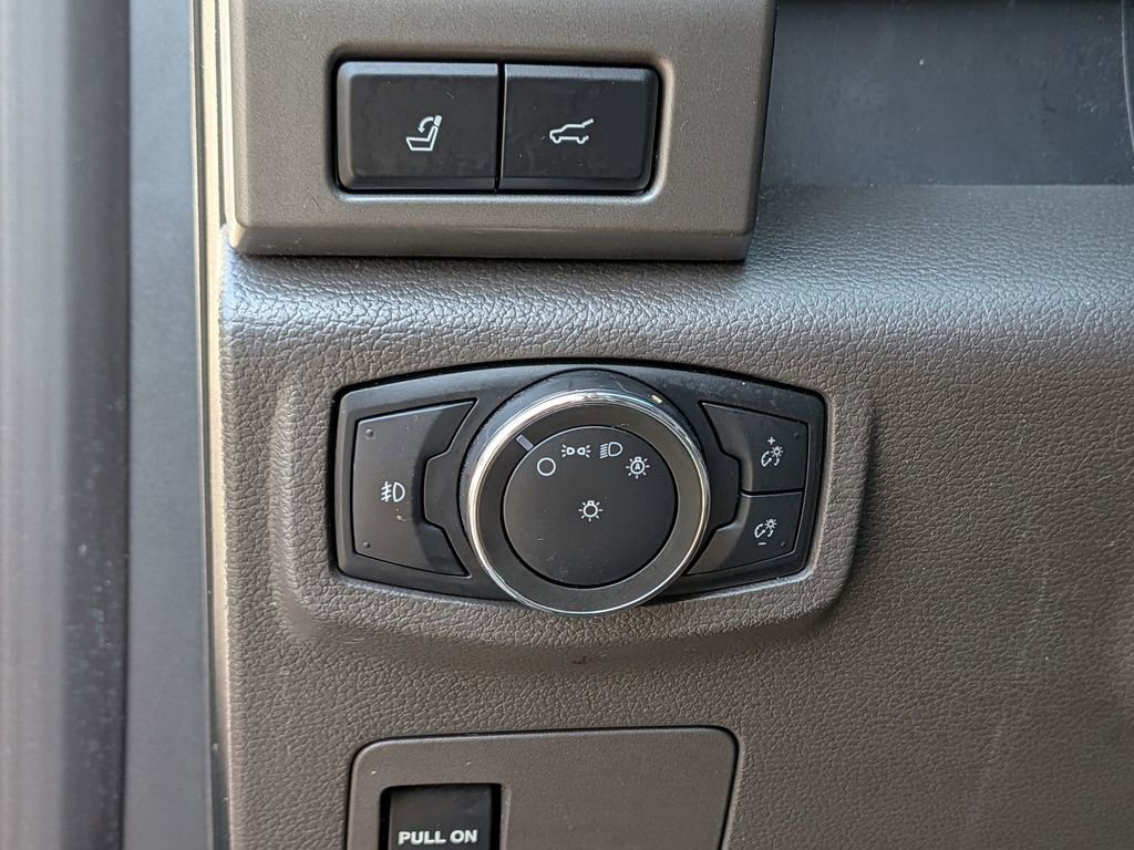 Used 2021 Ford Expedition XLT RWD image 18