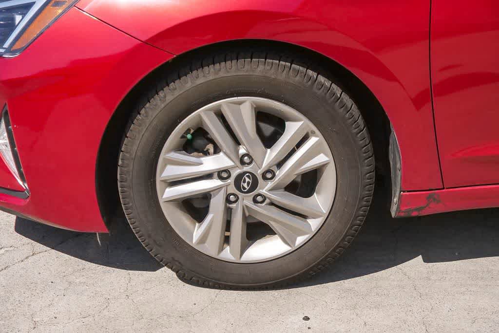 Used 2019 Hyundai Elantra SEL image 5