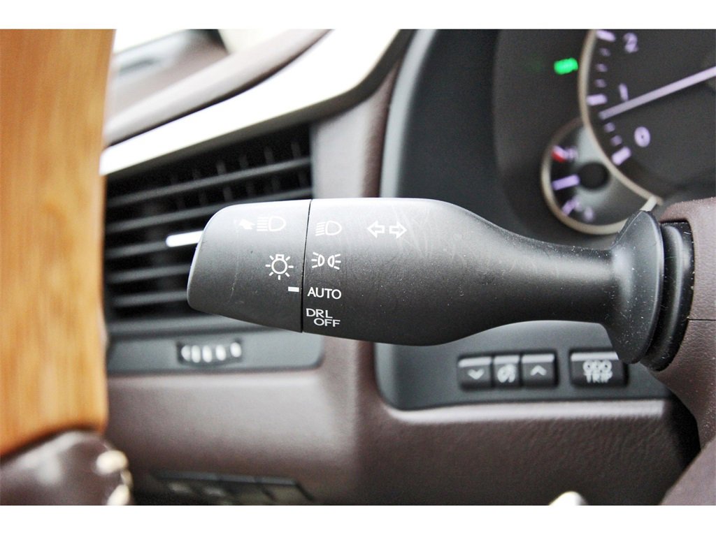 Used 2020 Lexus RX 350L FWD w/ Premium Package image 13