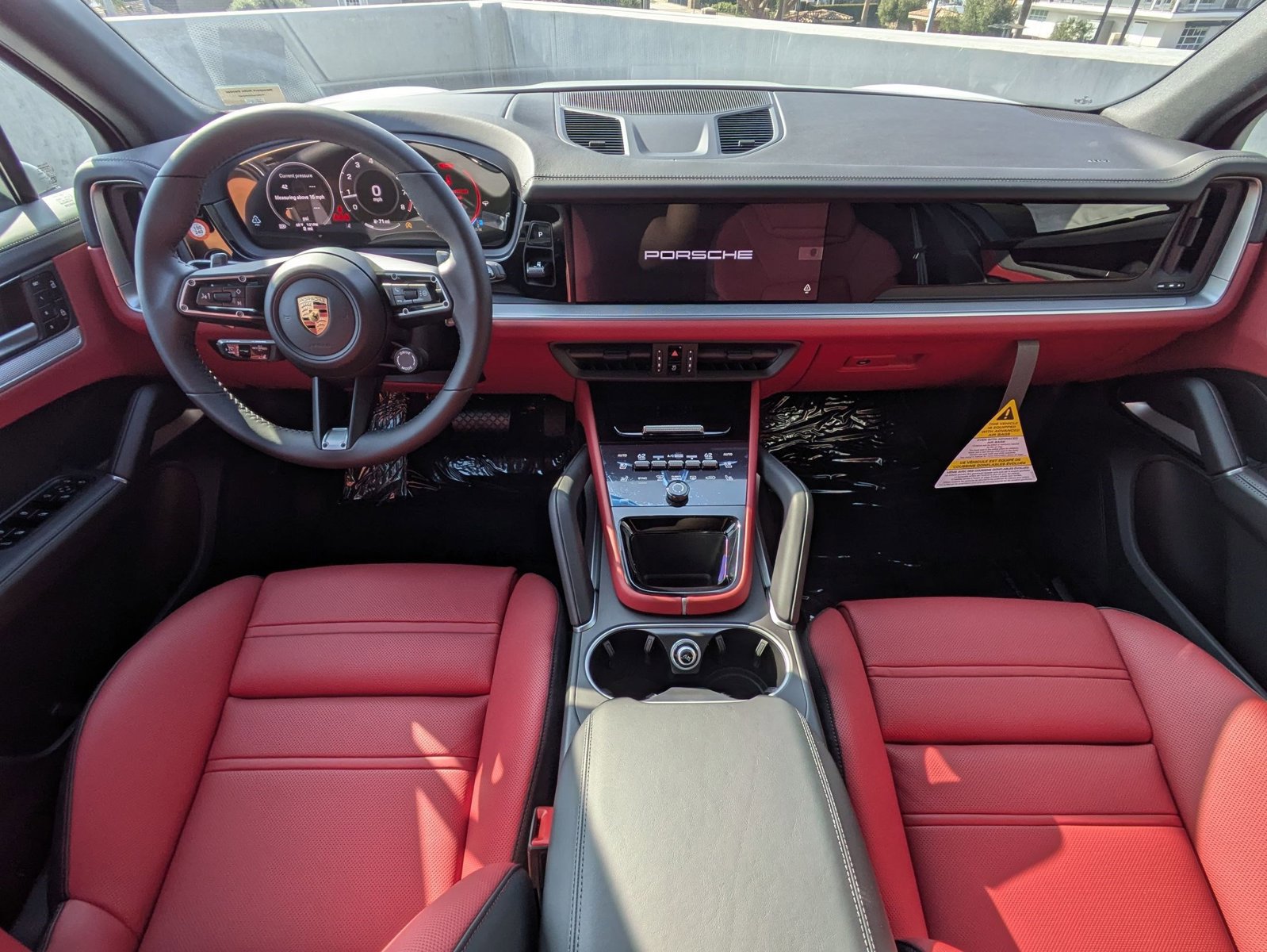 New 2026 Porsche Cayenne image 21