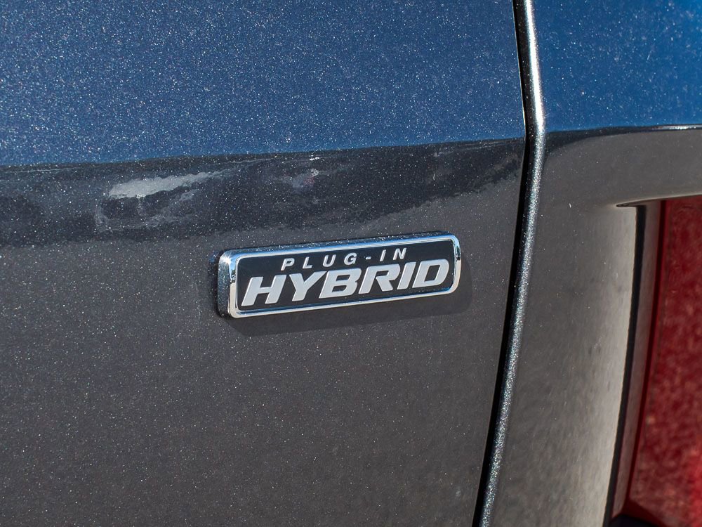 Used 2025 Ford Escape SE image 11