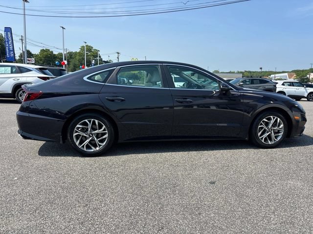 Certified 2023 Hyundai Sonata SEL w/ Convenience Package FWD image 2