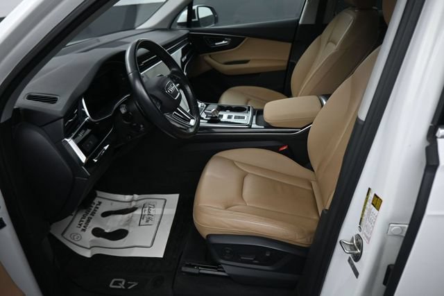 Used 2021 Audi Q7 3.0T Premium w/ Convenience Package AWD/4WD image 21