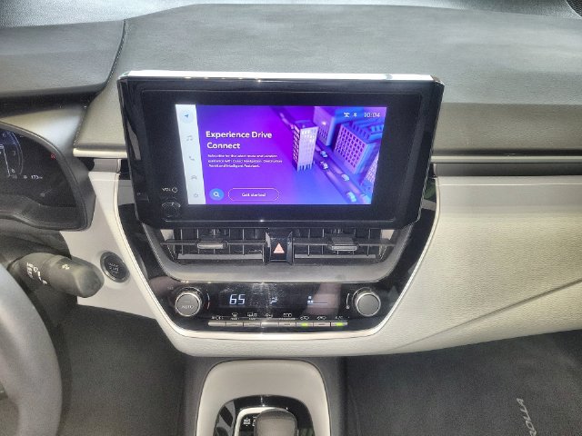 Used 2026 Toyota Corolla SE FWD image 18