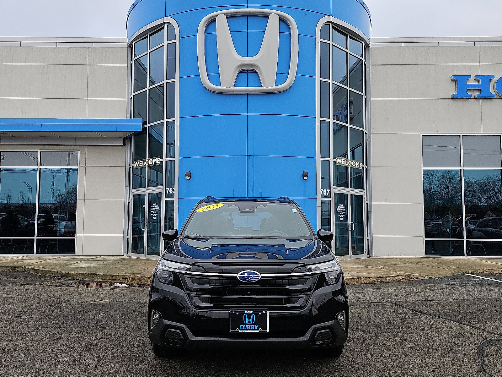 Used 2025 Subaru Forester Touring image 2