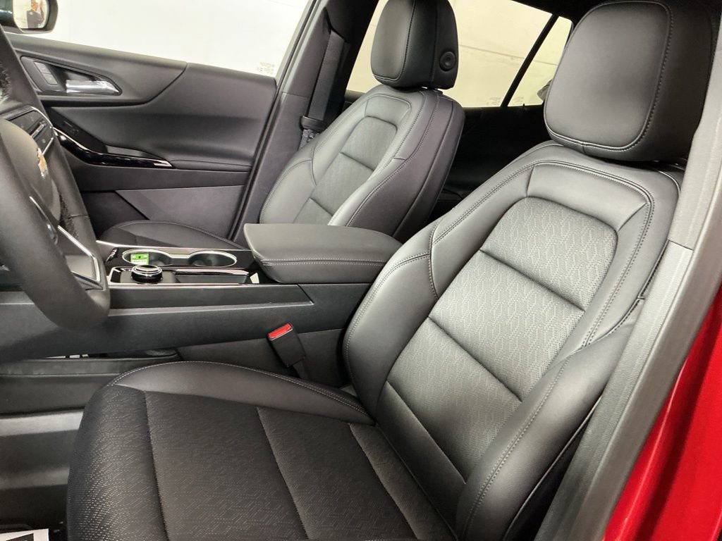 New 2027 Chevrolet Equinox LT w/ Convenience Package II AWD/4WD image 5